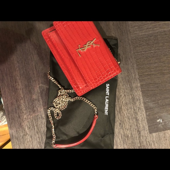 Saint Laurent Sunset Croc Embossed Bag - Picture 2 of 6